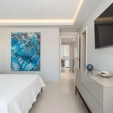 Holiday home Puente Luxury