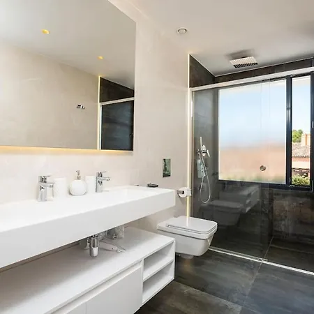 Puente Luxury Holiday home Marbella